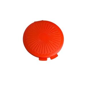 Vintage Tupperware Red Flower Top Compact Clamshell Mini Pill Case 1224-9